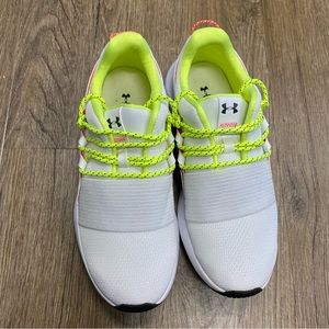 Under Armour womens Breathe Charged Sneakers